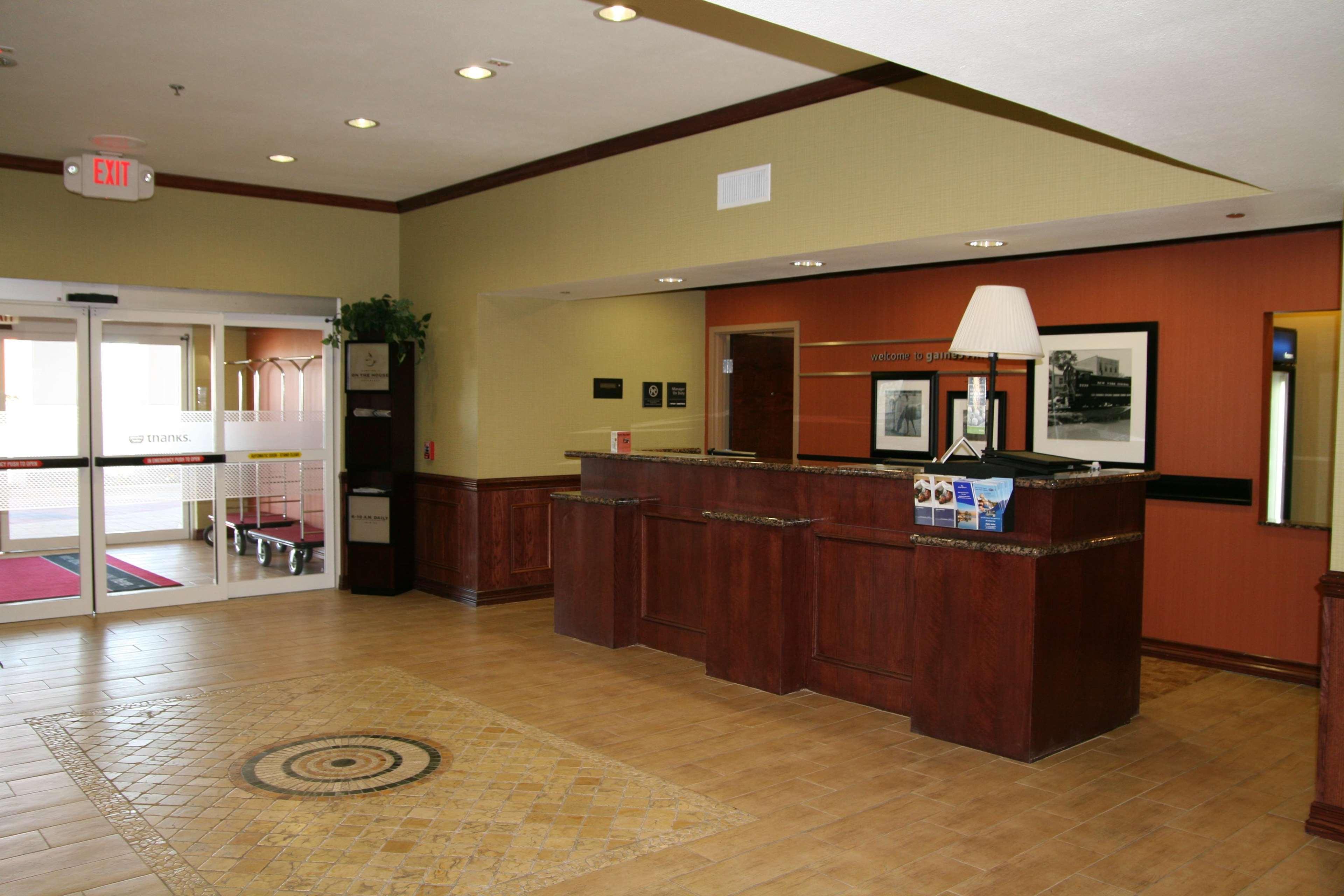 Hampton Inn & Suites Gainesville Εξωτερικό φωτογραφία