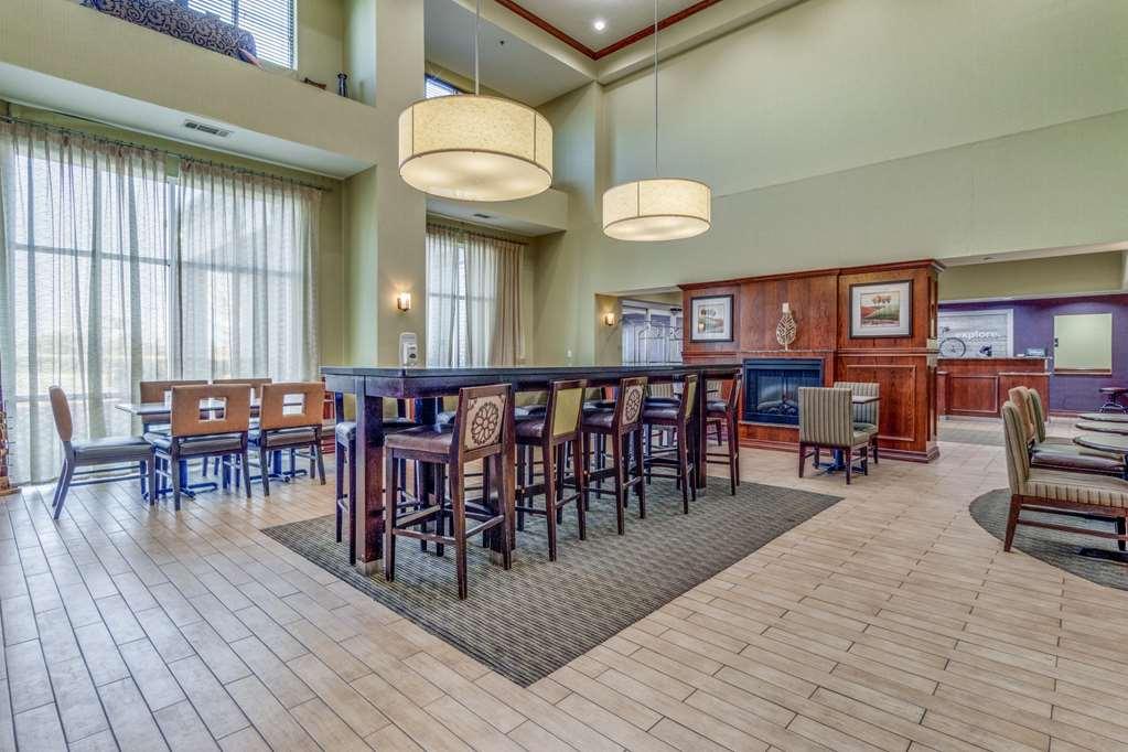 Hampton Inn & Suites Gainesville Εστιατόριο φωτογραφία